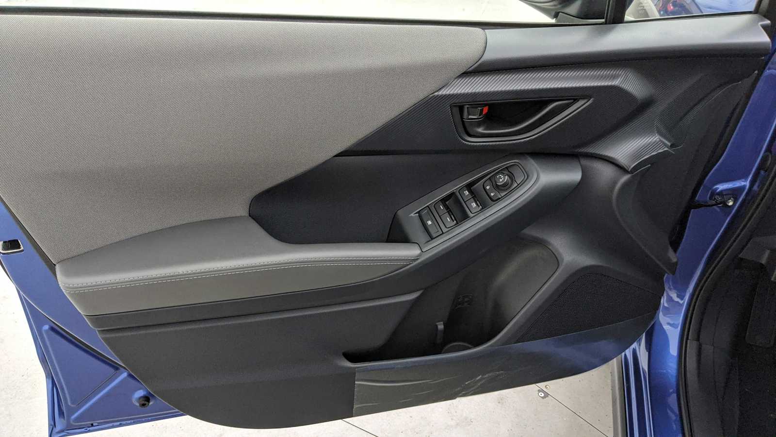 new 2025 Subaru Crosstrek car, priced at $32,201