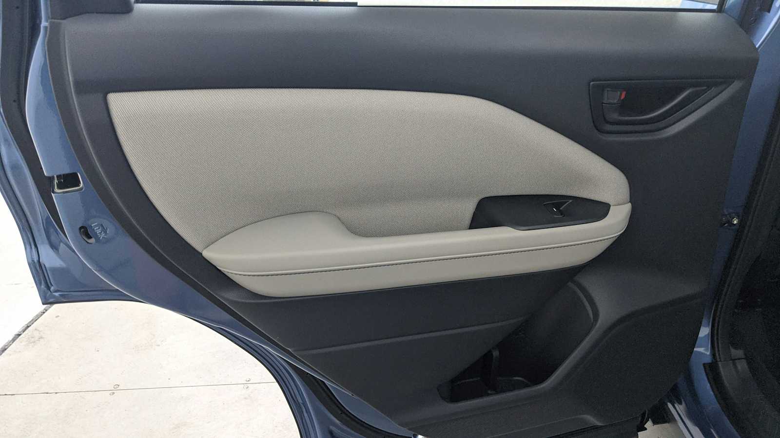 new 2025 Subaru Forester car, priced at $32,044