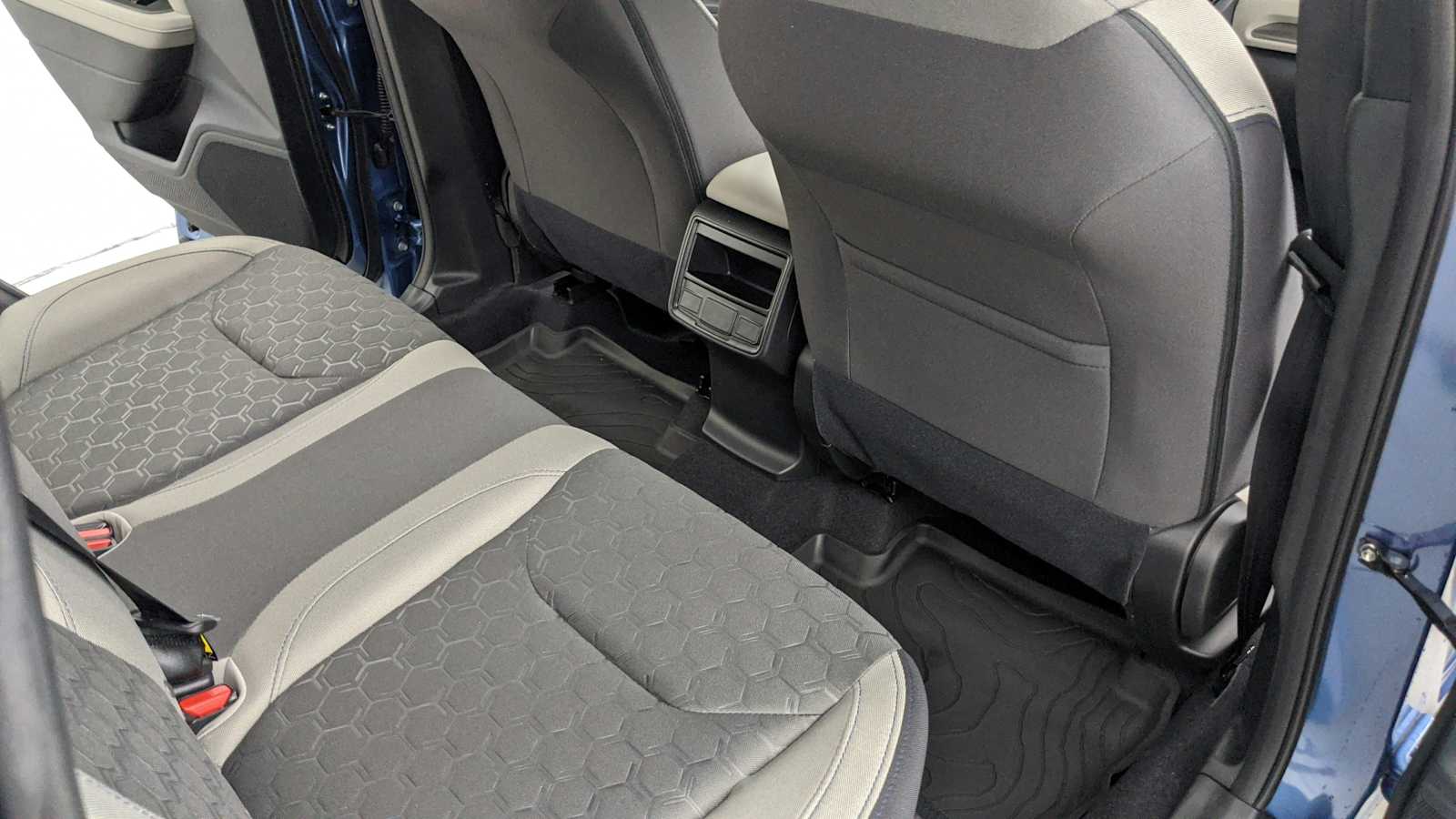 new 2025 Subaru Forester car, priced at $32,044