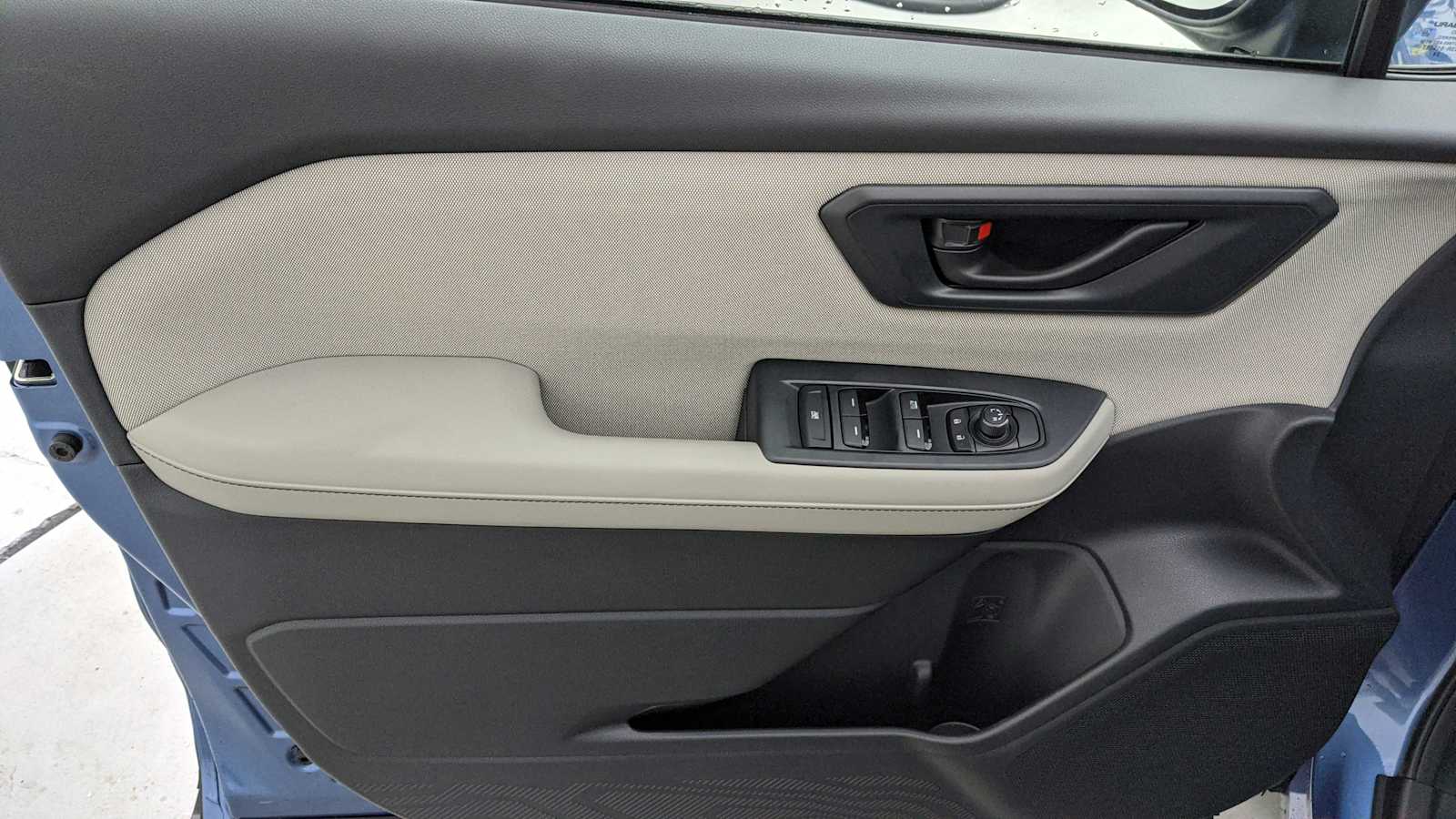 new 2025 Subaru Forester car, priced at $32,044