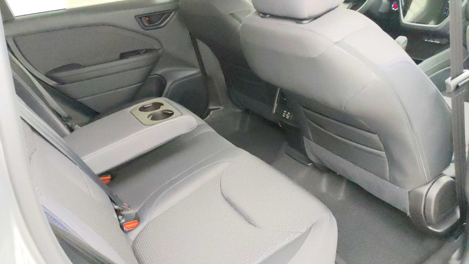 new 2025 Subaru Forester car, priced at $35,996