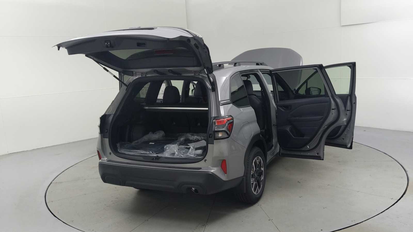new 2025 Subaru Forester car, priced at $34,921