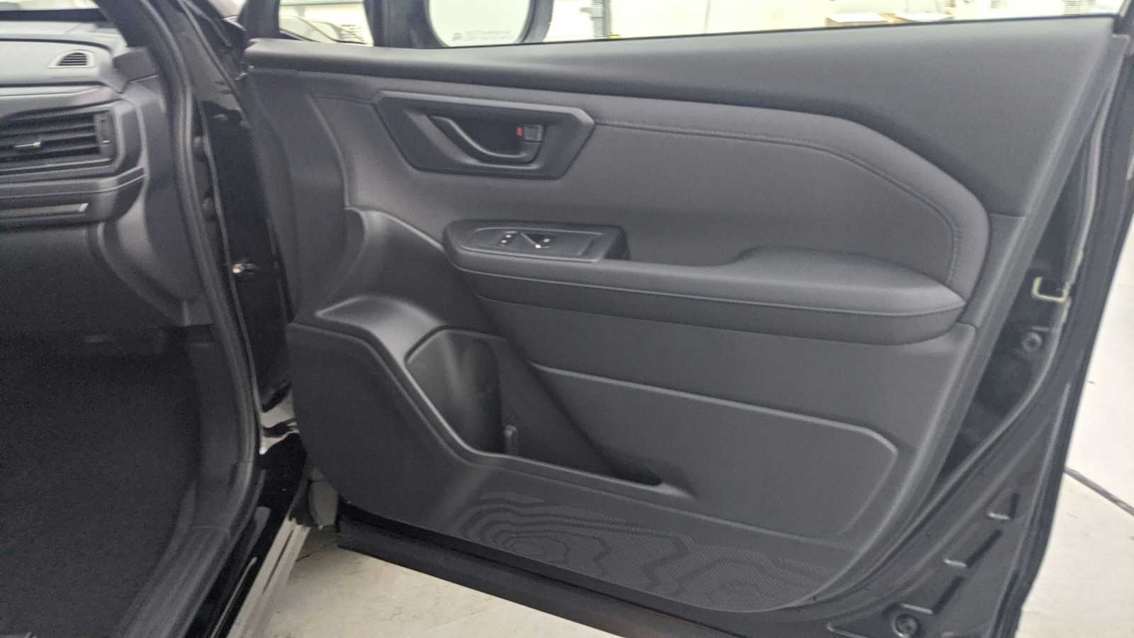 new 2025 Subaru Forester car, priced at $35,726