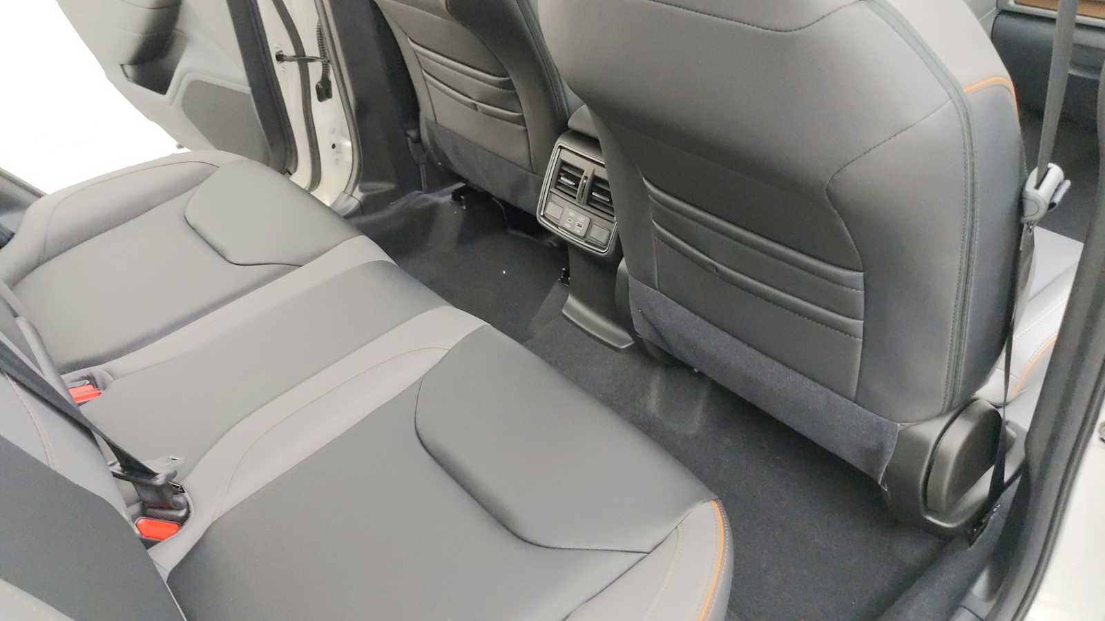 new 2025 Subaru Forester car, priced at $39,225