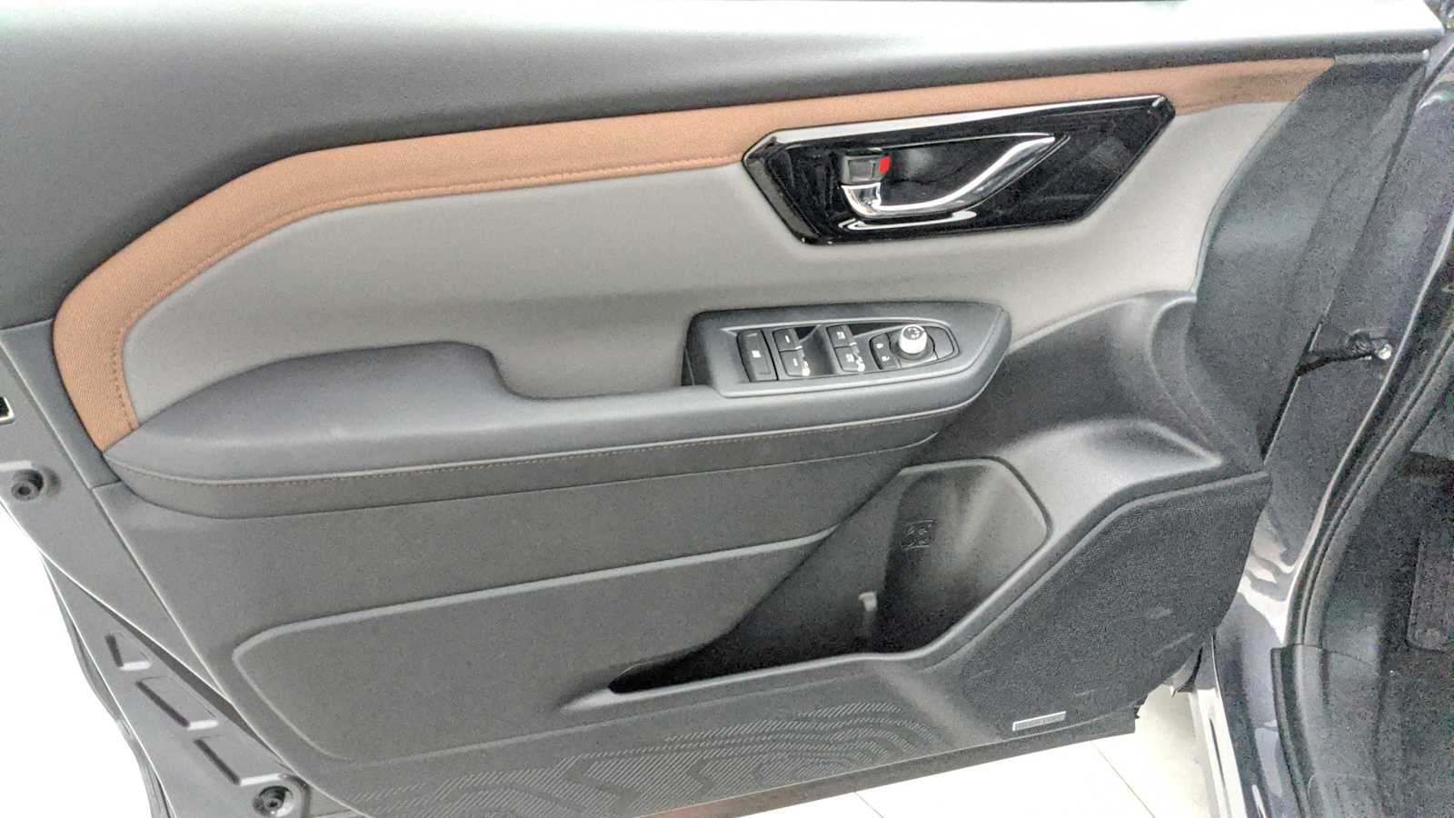 new 2025 Subaru Forester car, priced at $40,880