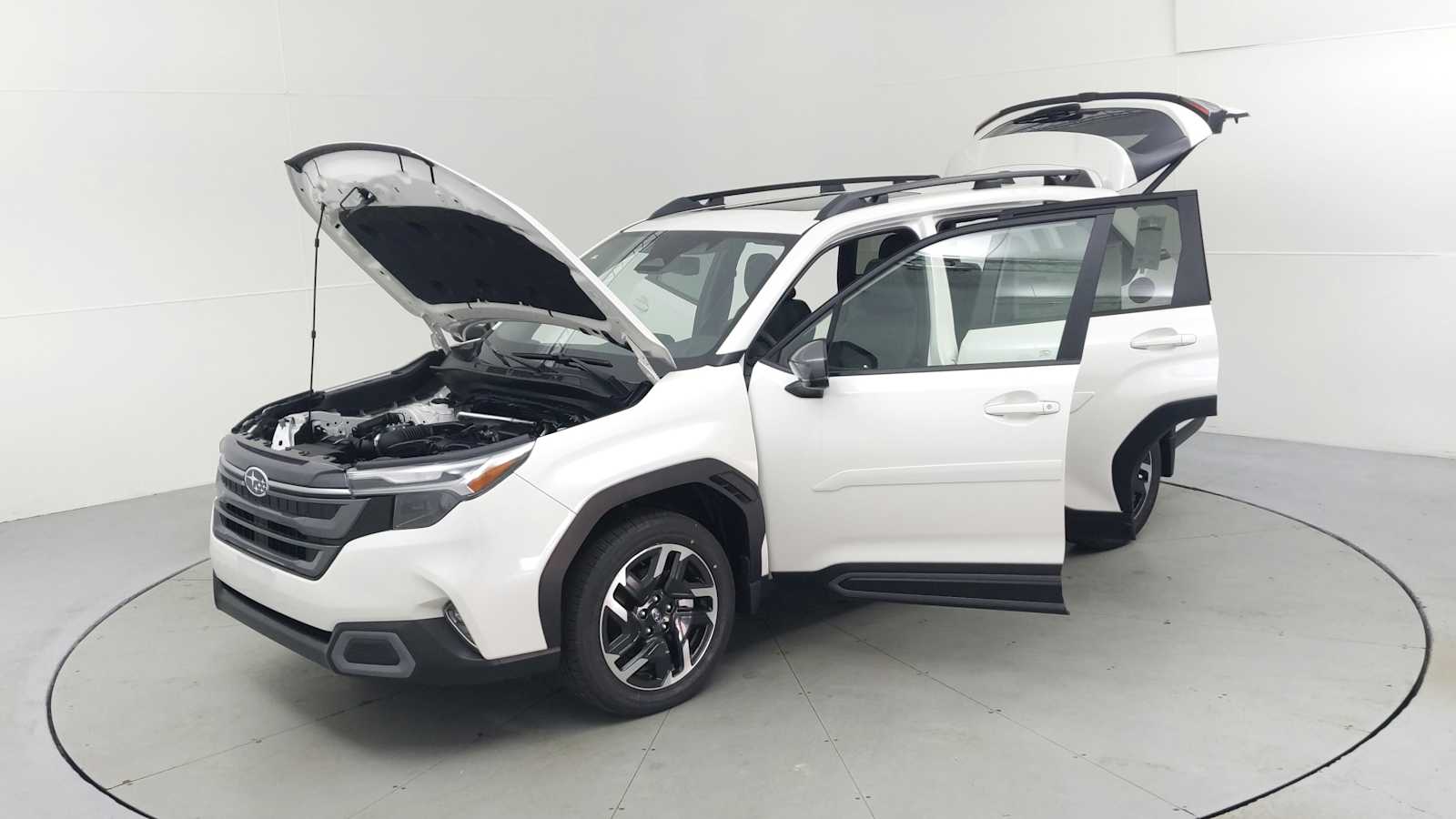 new 2025 Subaru Forester car, priced at $39,002