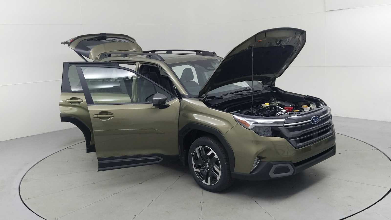 new 2025 Subaru Forester car, priced at $40,602