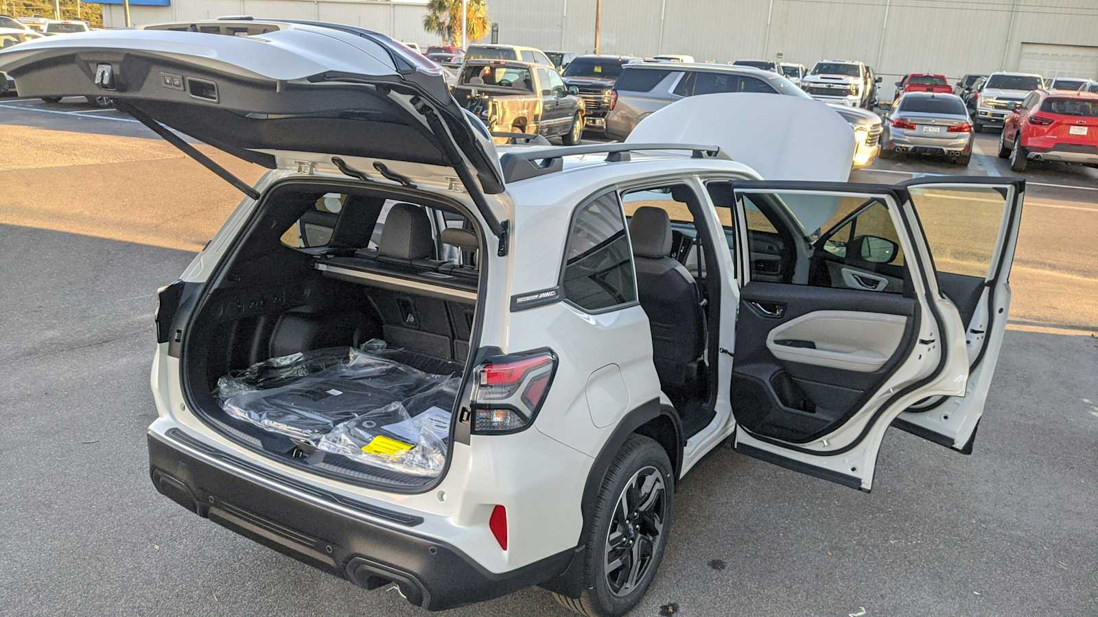 new 2025 Subaru Forester car, priced at $40,602