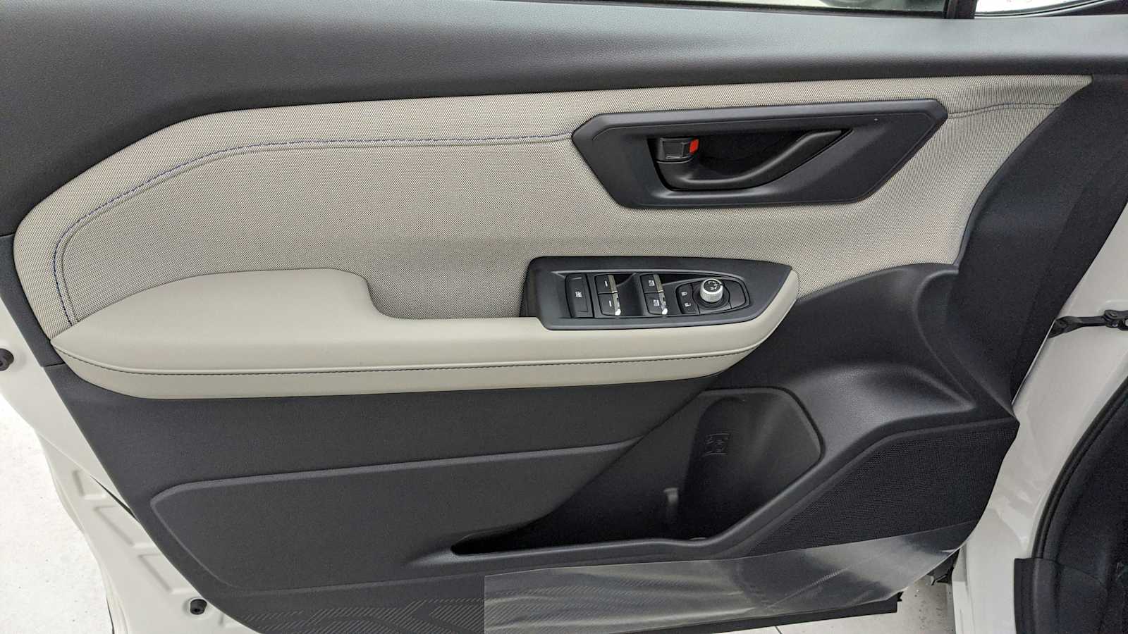 new 2025 Subaru Forester car, priced at $39,743