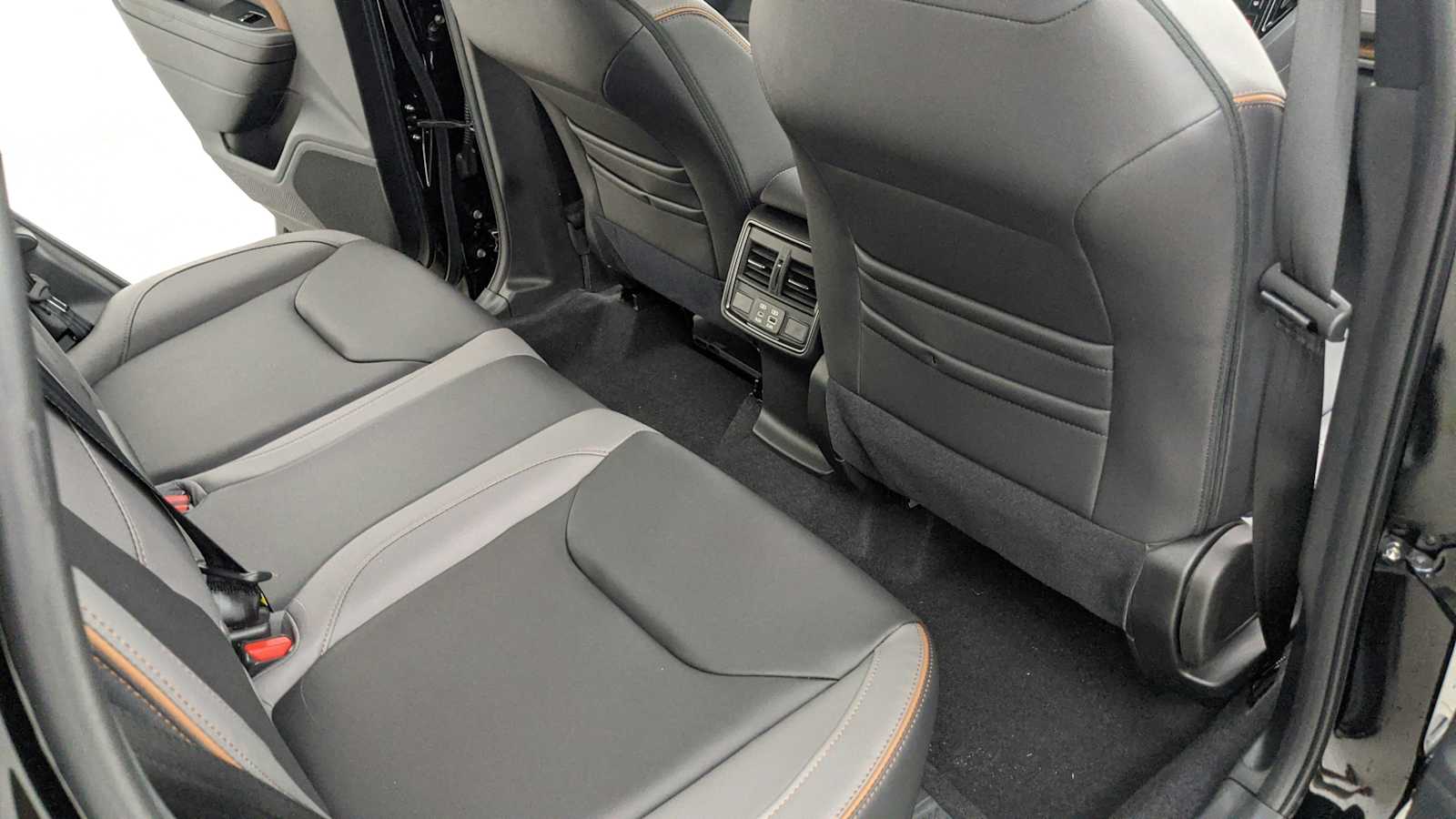 new 2025 Subaru Forester car, priced at $40,634