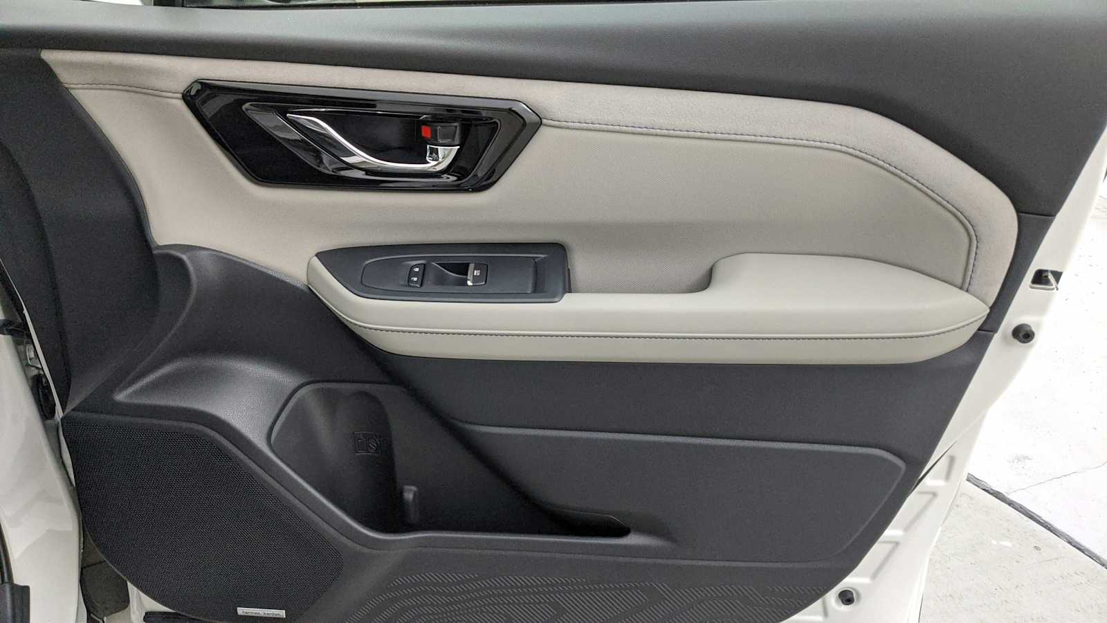 new 2025 Subaru Forester car, priced at $44,158