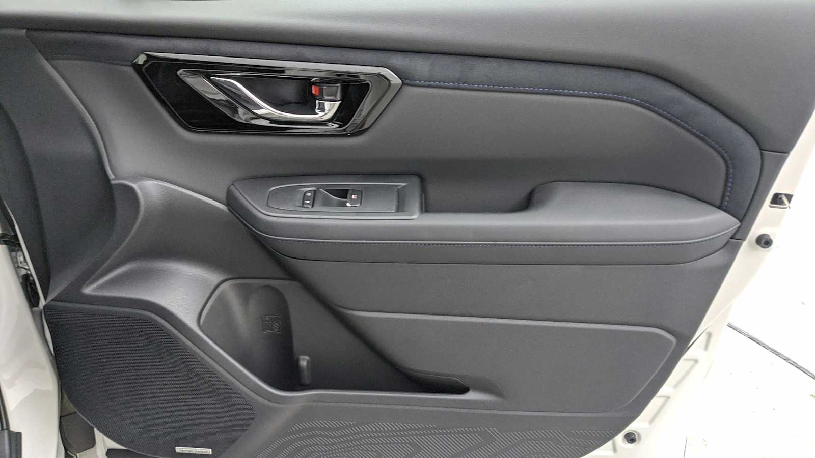 new 2025 Subaru Forester car, priced at $44,158