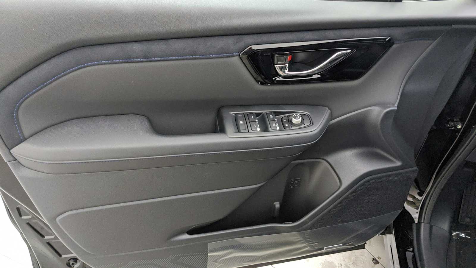 new 2025 Subaru Forester car, priced at $44,025