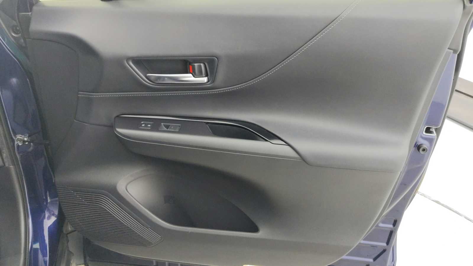 used 2021 Toyota Venza car, priced at $25,338