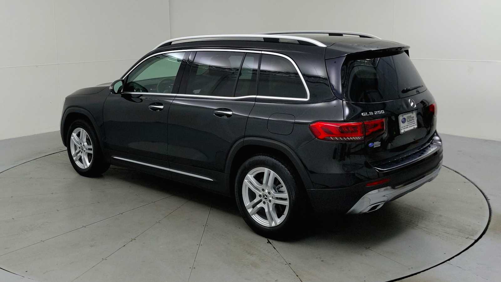 used 2020 Mercedes-Benz GLB car, priced at $22,300