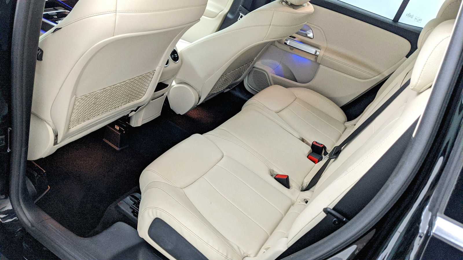 used 2020 Mercedes-Benz GLB car, priced at $22,300