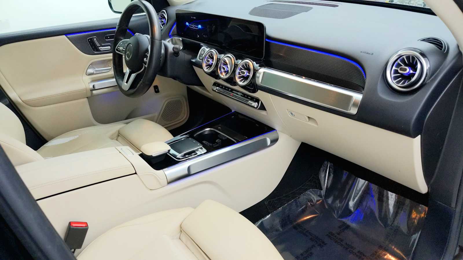 used 2020 Mercedes-Benz GLB car, priced at $22,300