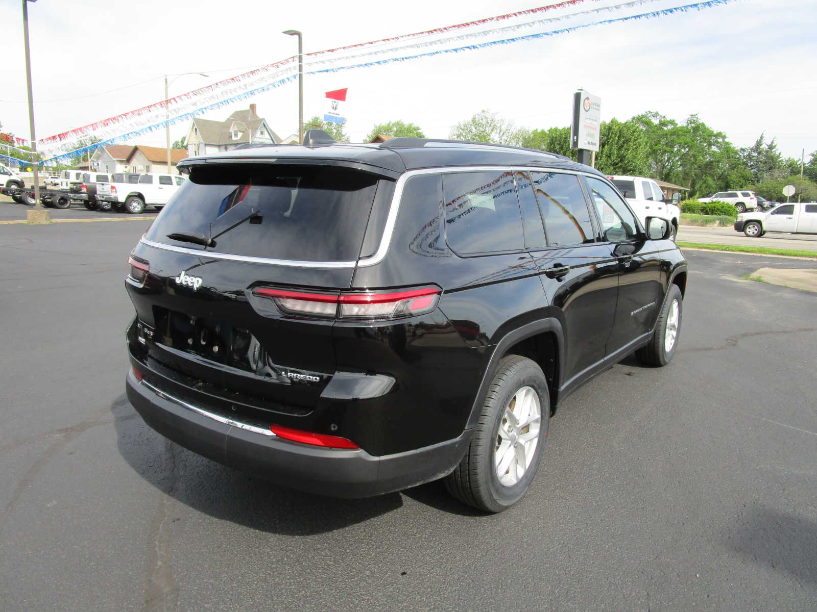 used 2022 Jeep Grand Cherokee L car, priced at $34,299