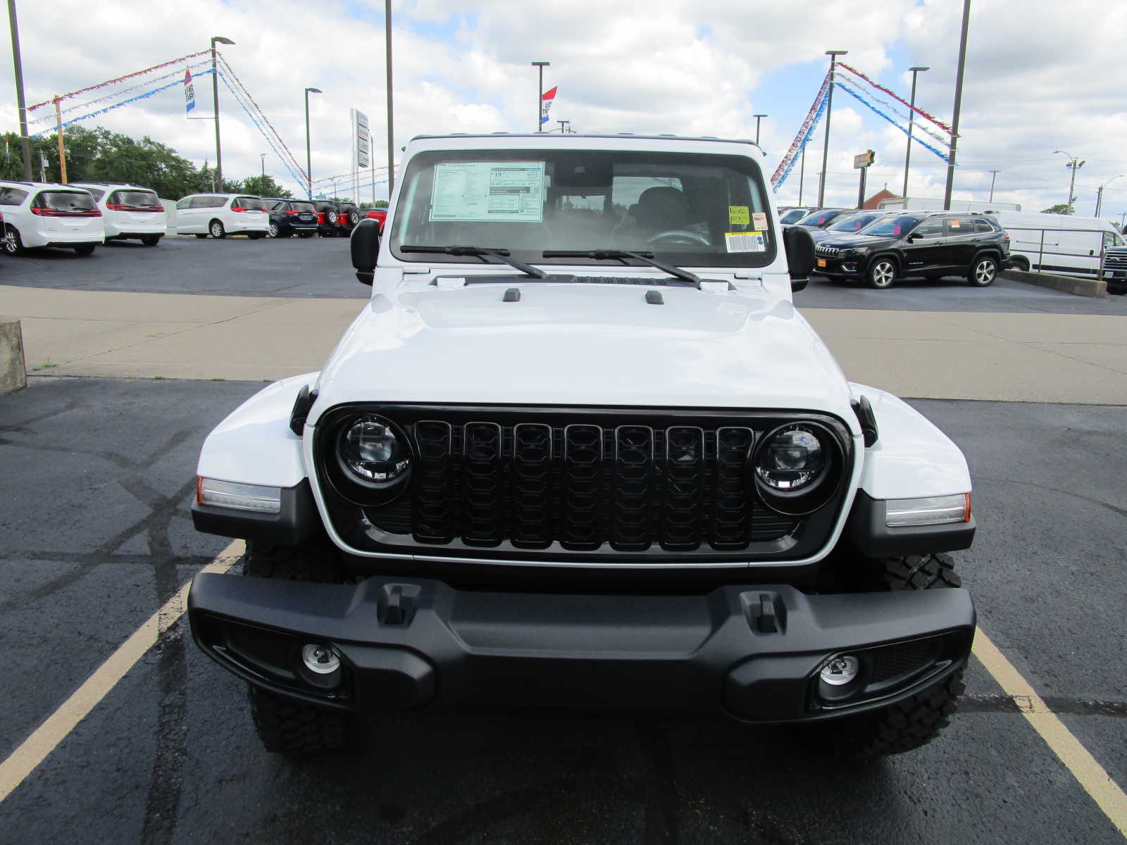new 2024 Jeep Gladiator car, priced at $53,635