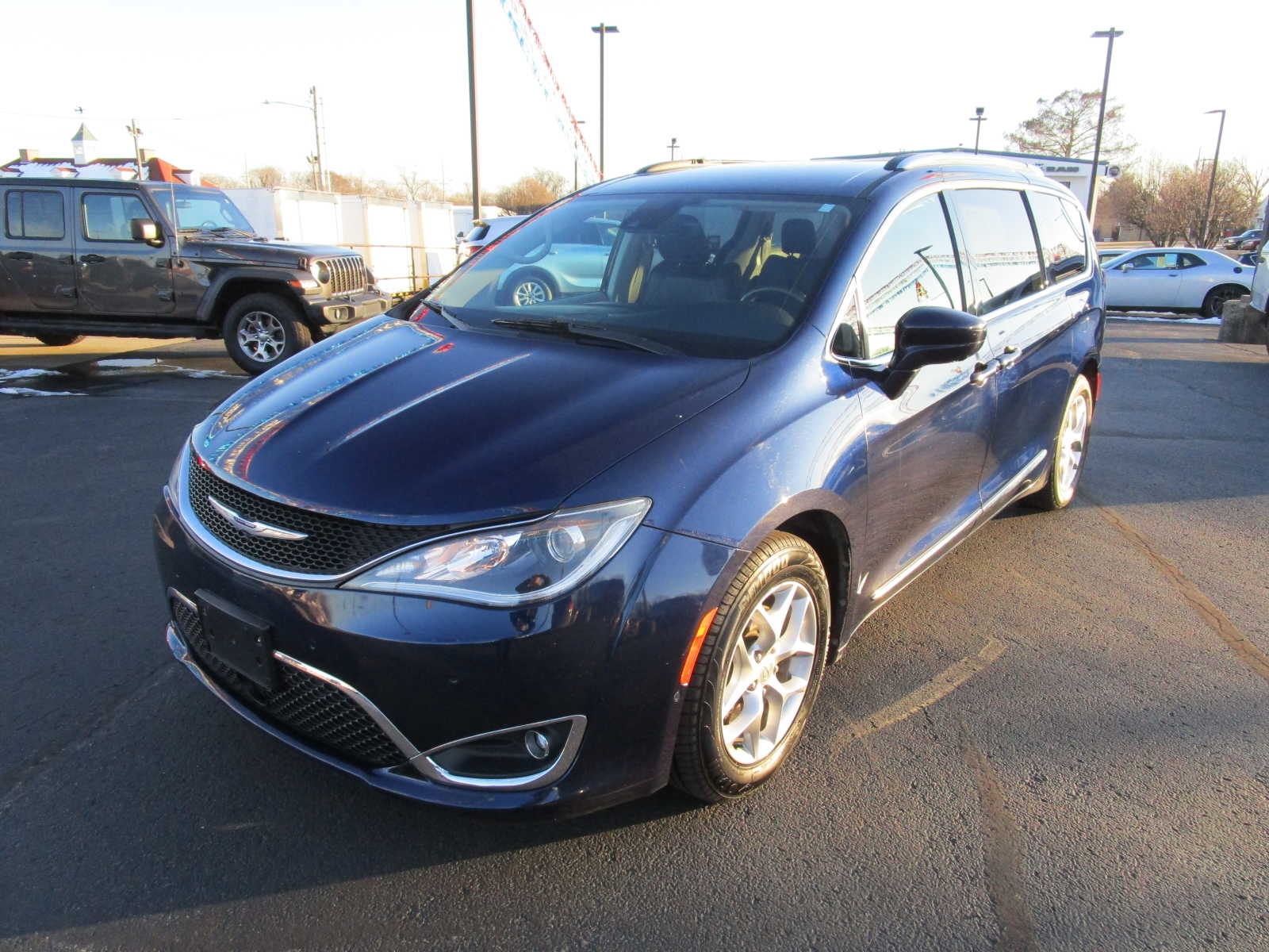 used 2019 Chrysler Pacifica car, priced at $22,995