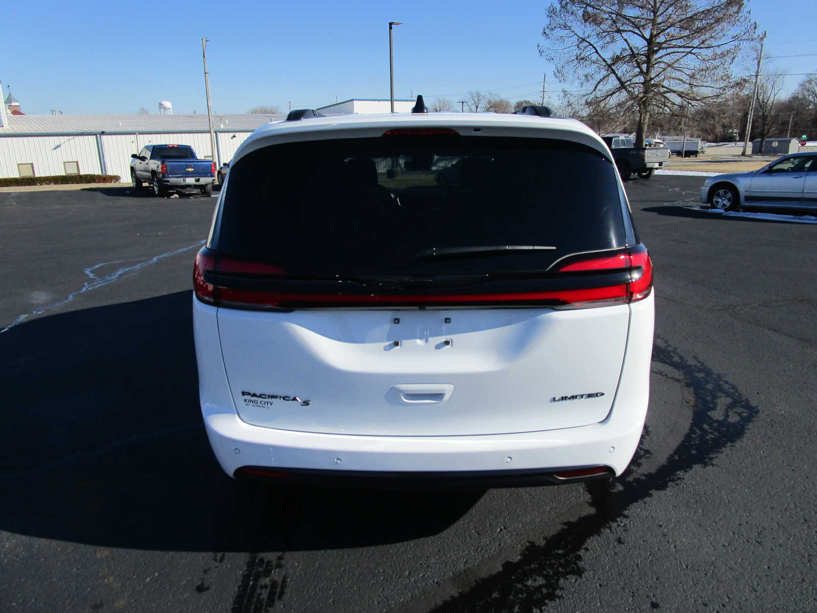 new 2024 Chrysler Pacifica car, priced at $55,265