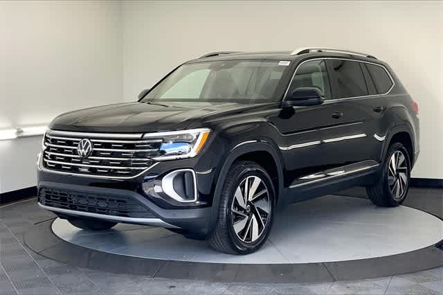 new 2025 Volkswagen Atlas car, priced at $51,074