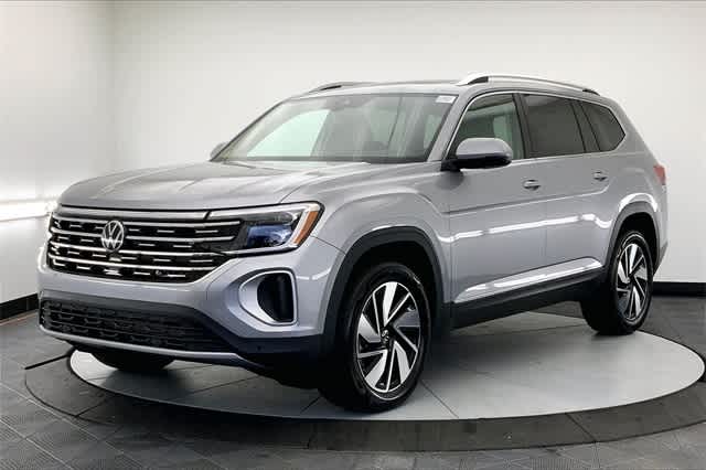 new 2025 Volkswagen Atlas car, priced at $51,769