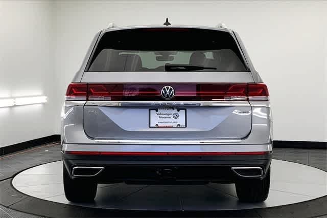 new 2025 Volkswagen Atlas car, priced at $51,769