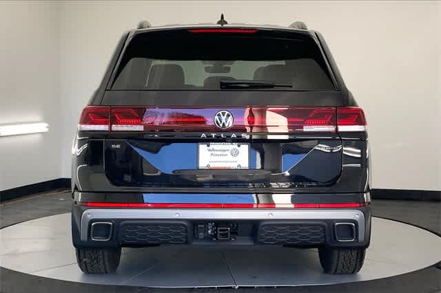 new 2025 Volkswagen Atlas car, priced at $49,761