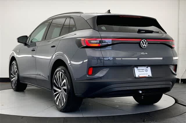 new 2024 Volkswagen ID.4 car, priced at $50,911