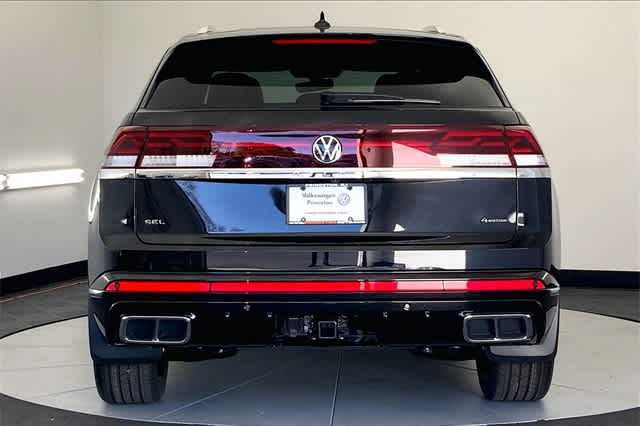 new 2025 Volkswagen Atlas Cross Sport car, priced at $55,128