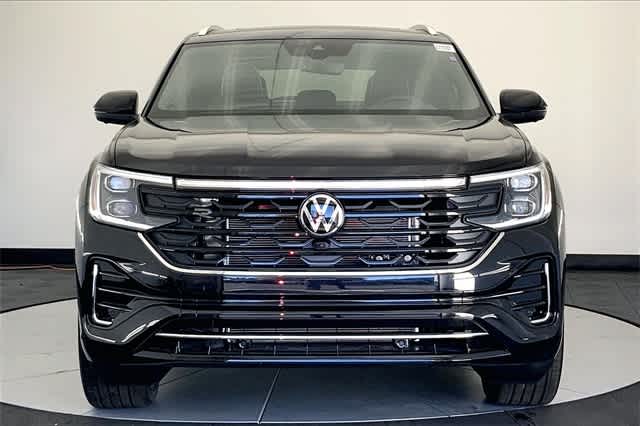 new 2025 Volkswagen Atlas Cross Sport car, priced at $55,128