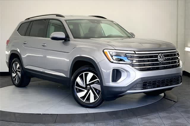 new 2024 Volkswagen Atlas car, priced at $46,003