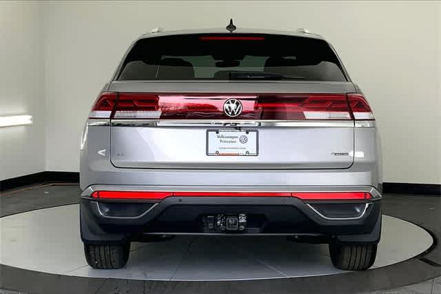 new 2024 Volkswagen Atlas Cross Sport car, priced at $45,834