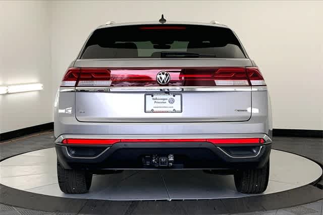 new 2024 Volkswagen Atlas Cross Sport car, priced at $45,163