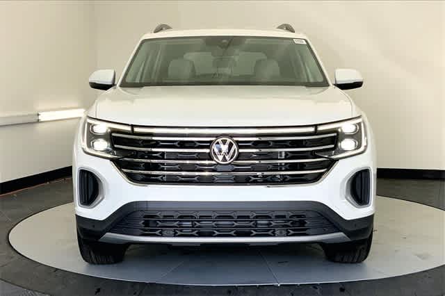 new 2024 Volkswagen Atlas car, priced at $43,570