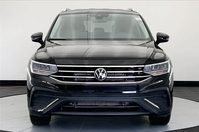 new 2024 Volkswagen Tiguan car, priced at $35,784