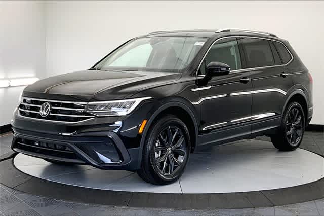 new 2024 Volkswagen Tiguan car, priced at $35,784