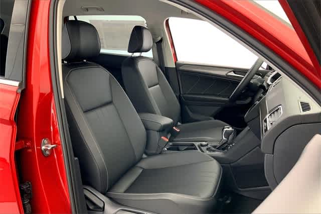 new 2024 Volkswagen Tiguan car, priced at $35,581