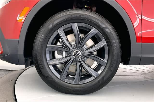 new 2024 Volkswagen Tiguan car, priced at $35,581