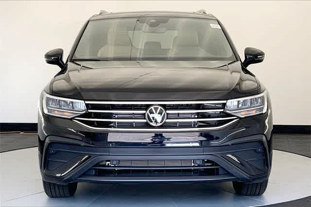 new 2024 Volkswagen Tiguan car, priced at $35,501