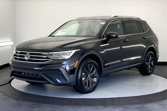 new 2024 Volkswagen Tiguan car, priced at $35,501