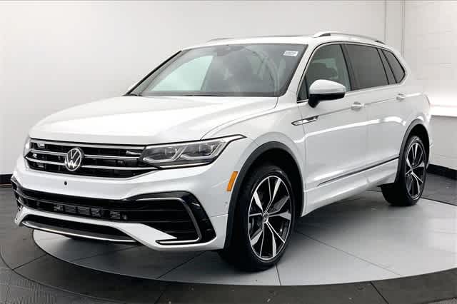 new 2024 Volkswagen Tiguan car, priced at $41,401