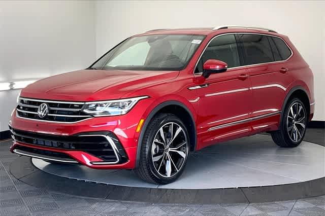 new 2024 Volkswagen Tiguan car, priced at $41,401