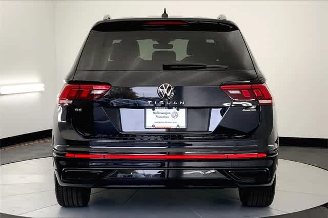 new 2024 Volkswagen Tiguan car, priced at $38,609