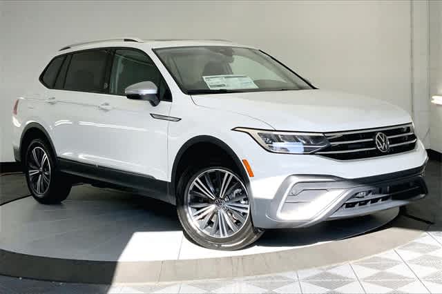 new 2024 Volkswagen Tiguan car, priced at $37,772