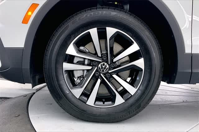 new 2024 Volkswagen Tiguan car, priced at $32,156
