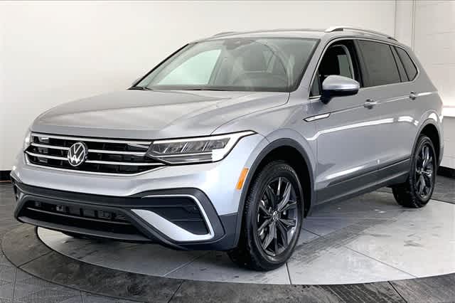 new 2024 Volkswagen Tiguan car, priced at $36,406