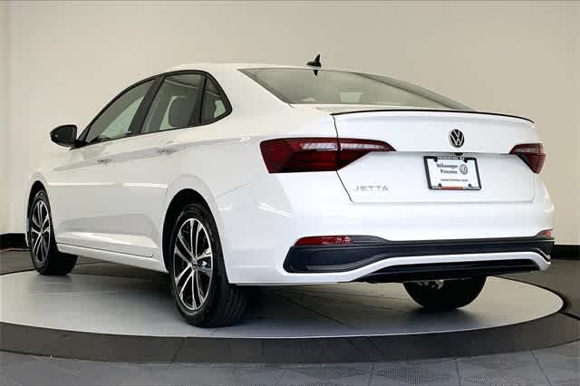 new 2024 Volkswagen Jetta car, priced at $25,905