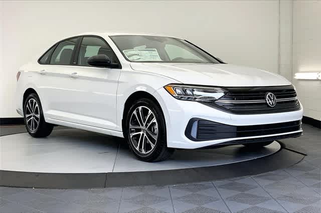 new 2024 Volkswagen Jetta car, priced at $25,905